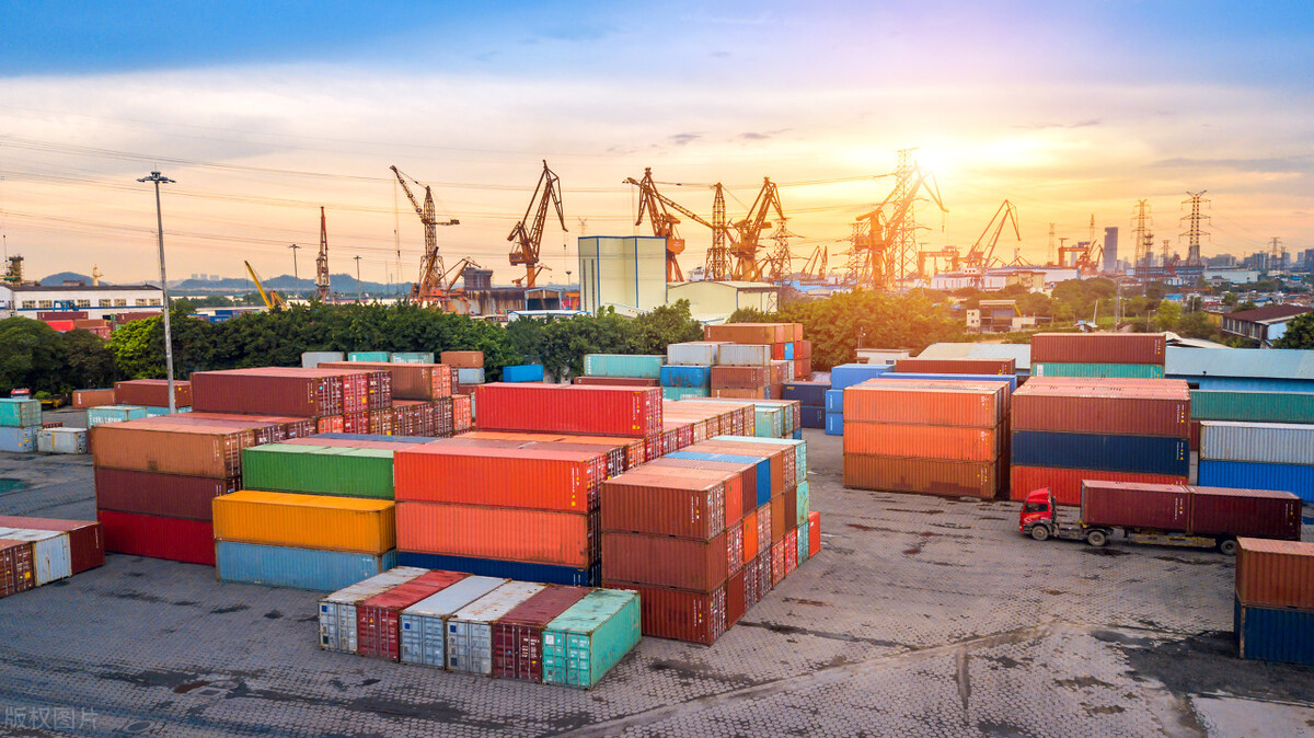 今年外贸到底怎么了,目前国内的外贸搞得如何了