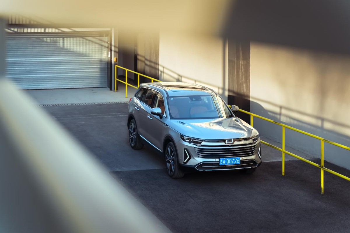 奔腾t90新款2023款落地价,奔腾t992023款