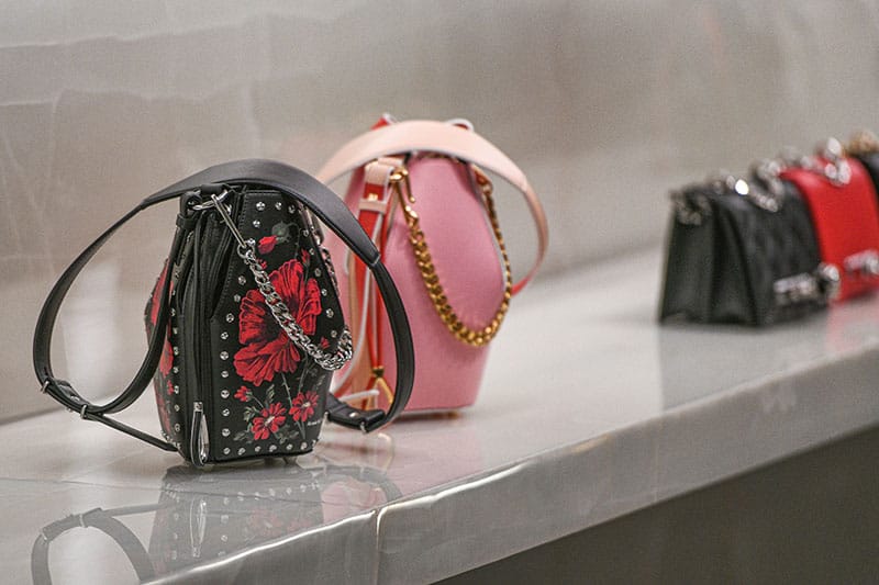 大牌包包奢侈钱包,奢侈品lv经典钱包