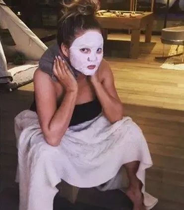 美成天花板、疯到没三观，卖“假货”骗晕2000W人？再帅都逃不过