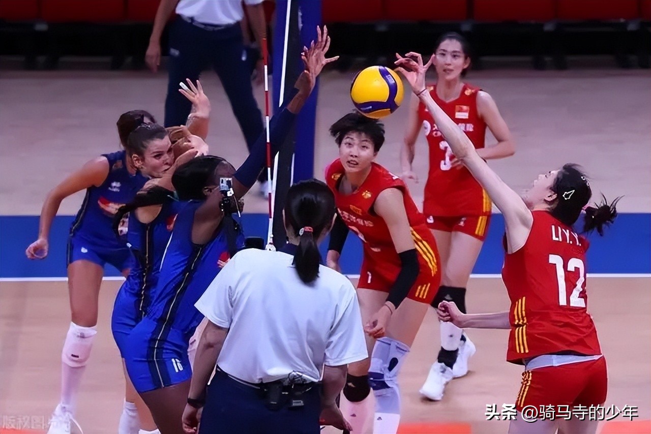 李盈莹开大招能振刀吗,李盈莹大招左蓄右蓄一样吗