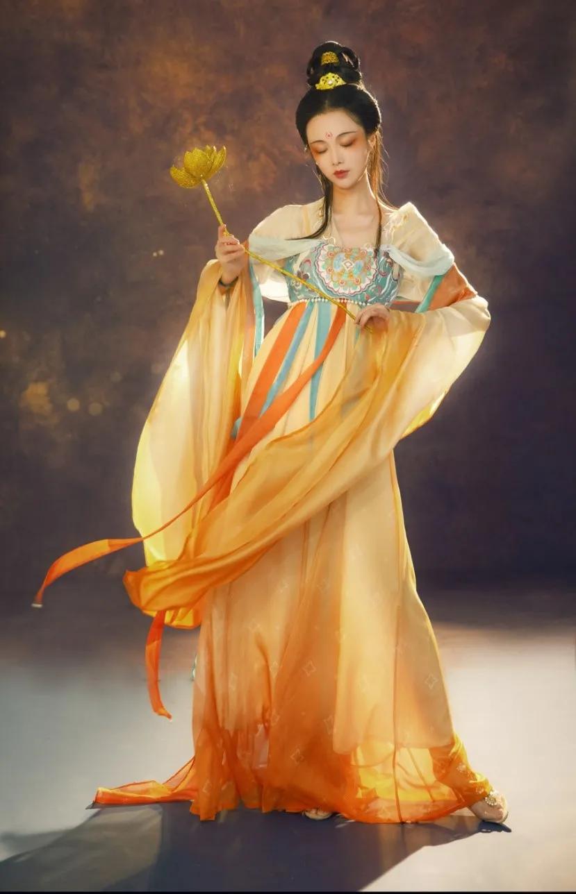 2023最美网游角色:被杨超越.张予曦.唐诗逸众星带火,还走出了国门