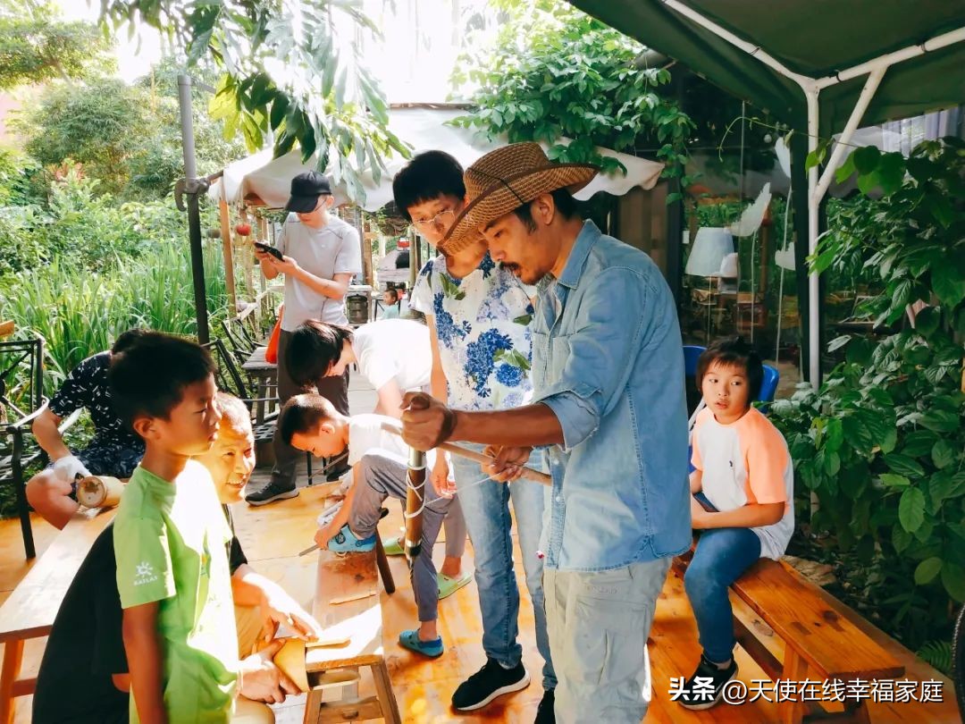 养育一个对生活热爱，与世界充分连接的孩子，带他做木工吧