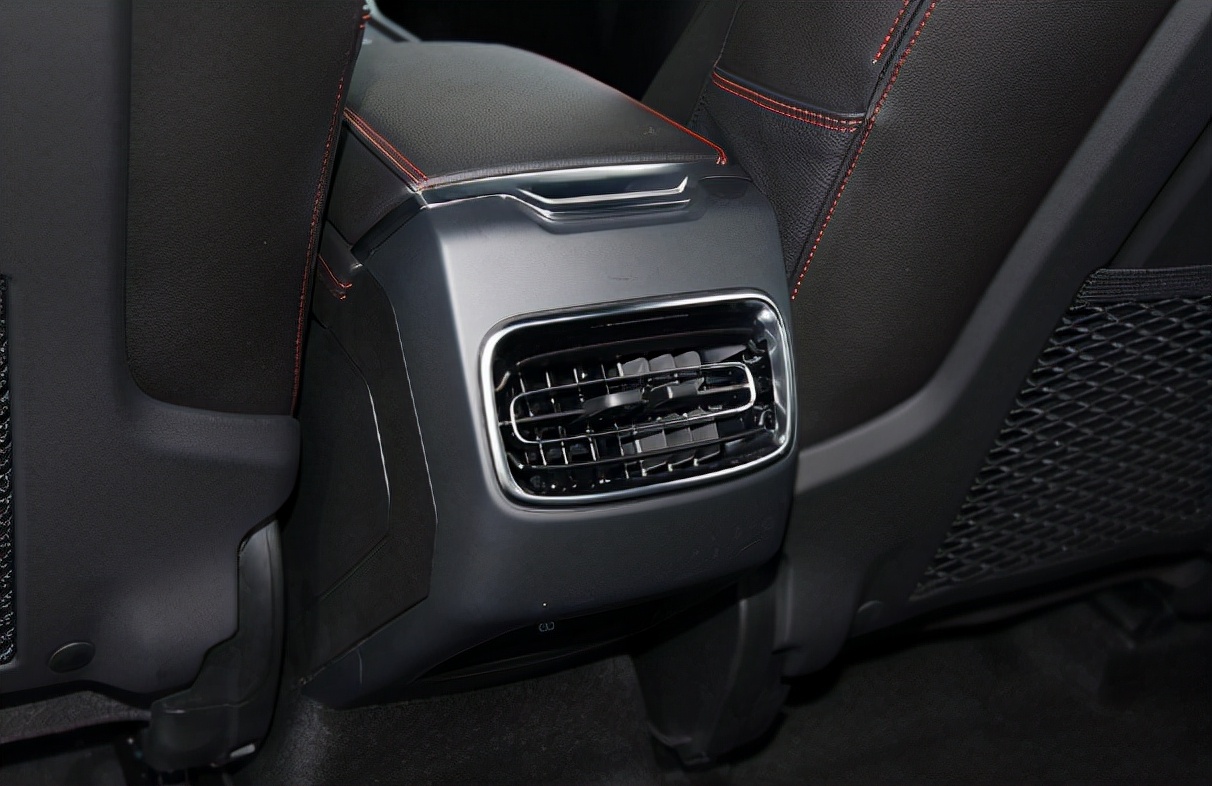 领克02plus座椅加热,领克01座椅加热怎么开启