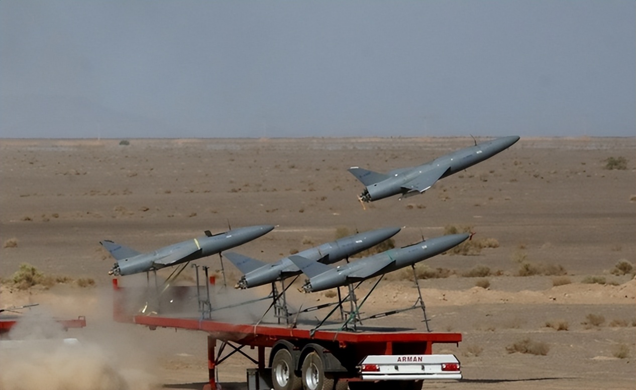 伊朗双体隐身战舰服役,伊朗隐身战舰分析