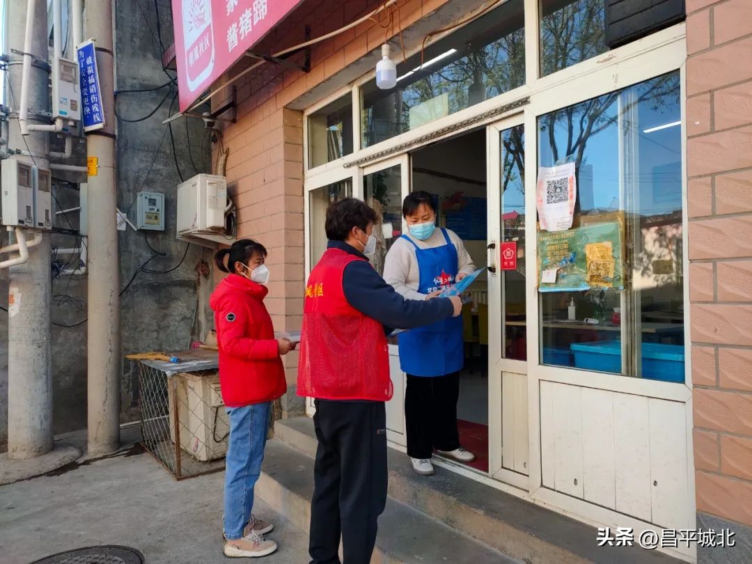 创城进行时精准发力迎大考,创城进行时公共场所文明有序篇