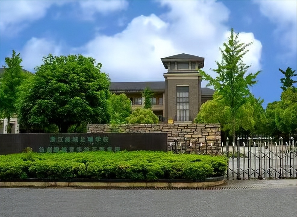 国足最臭球,中国国足足球赢了没有