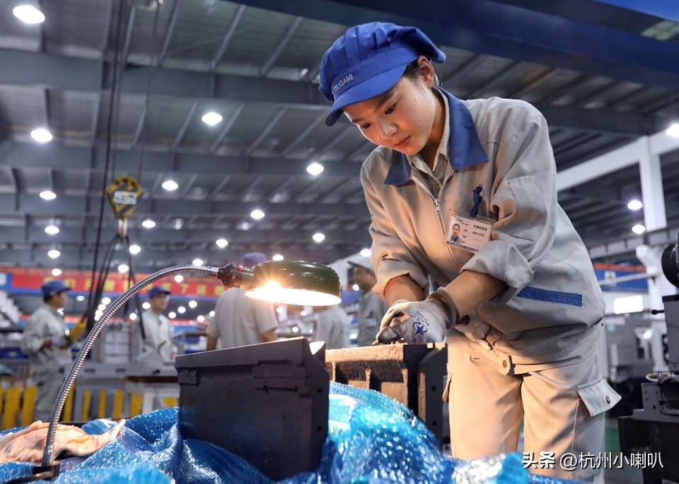 杭州人工资,杭州一个月工资2万能剩多少