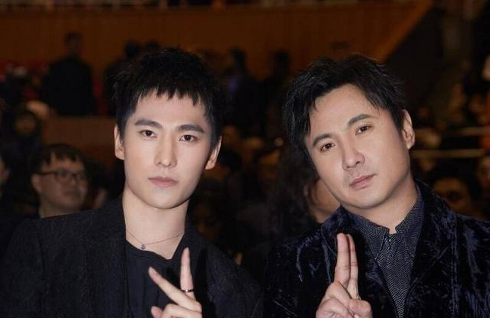 军艺大校草沈腾,沈腾和杨洋谁是军艺校草