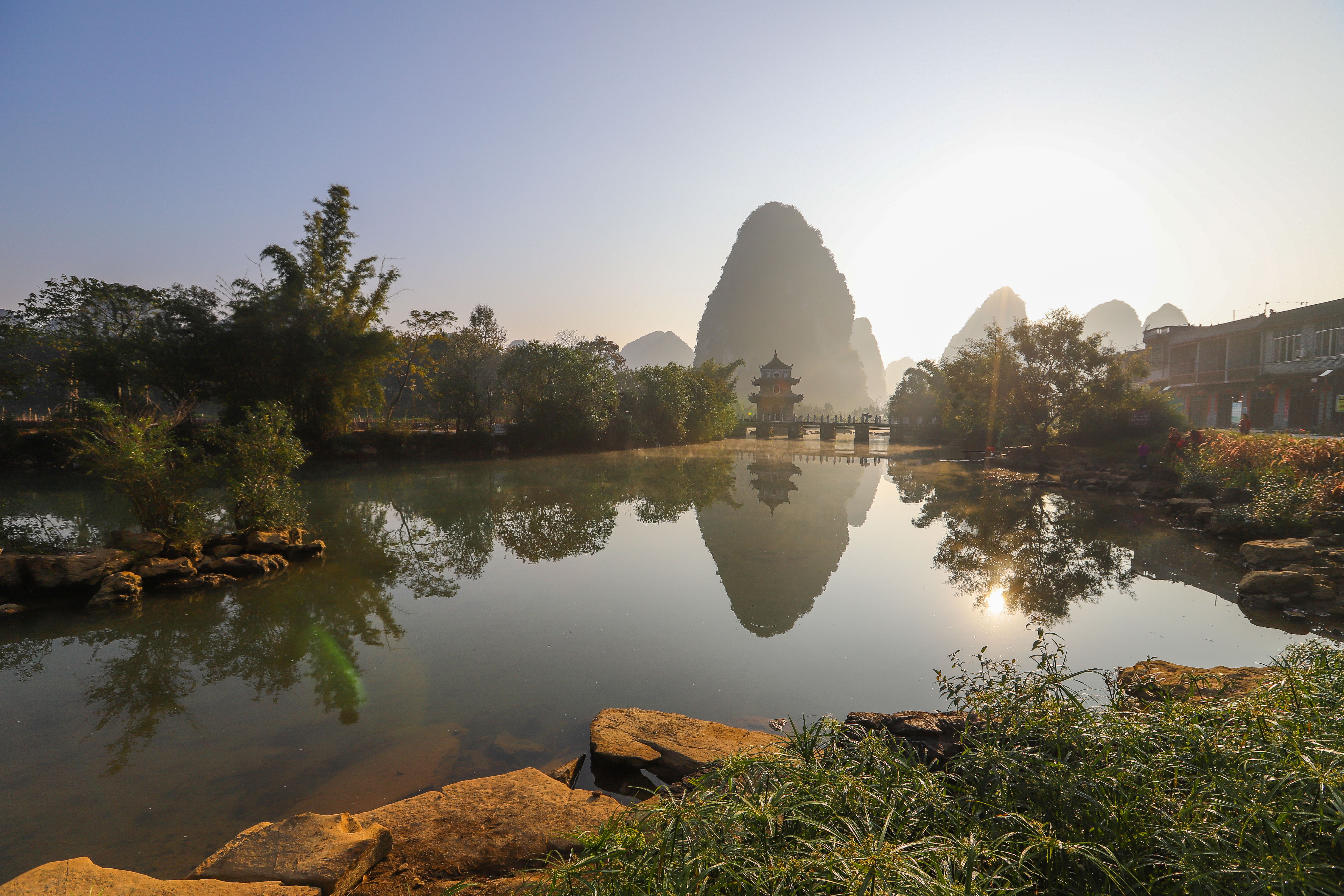 广西最美的旅游小镇,广西春天赏花