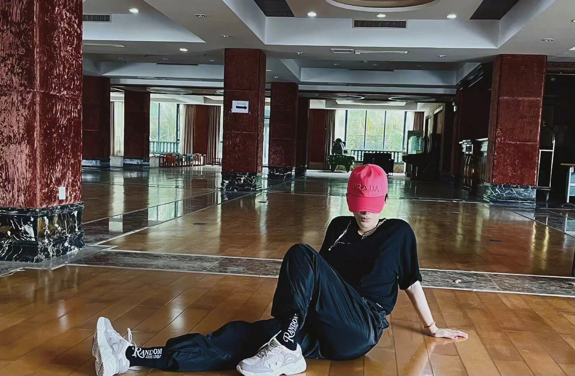 大S闪婚联想：这5个闪婚明星，有人毁了事业，有人差点送命