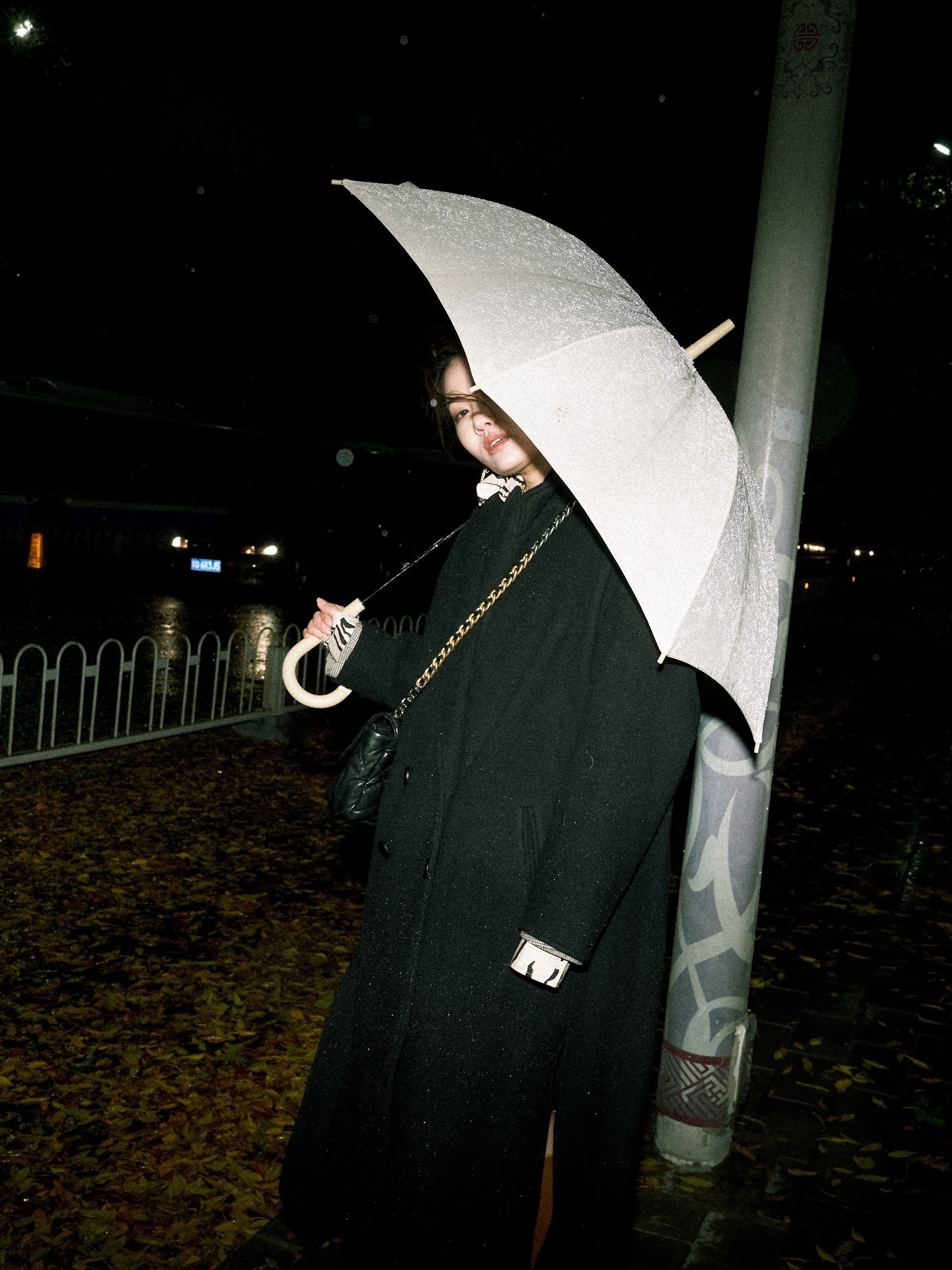 总想一个人去旅行,总想一个人去远方没有目的地