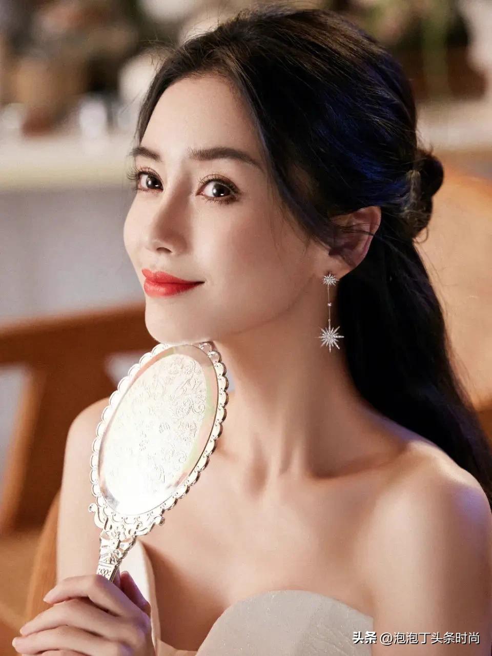 10位老婆们的颜值：成名前VS成名后，前后差距大，有你“老婆”？