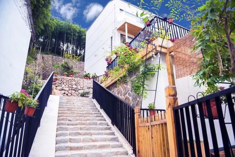 莫干山3家不容错过网红民宿，泡暖心温泉私享冬日雪景丨南方民宿