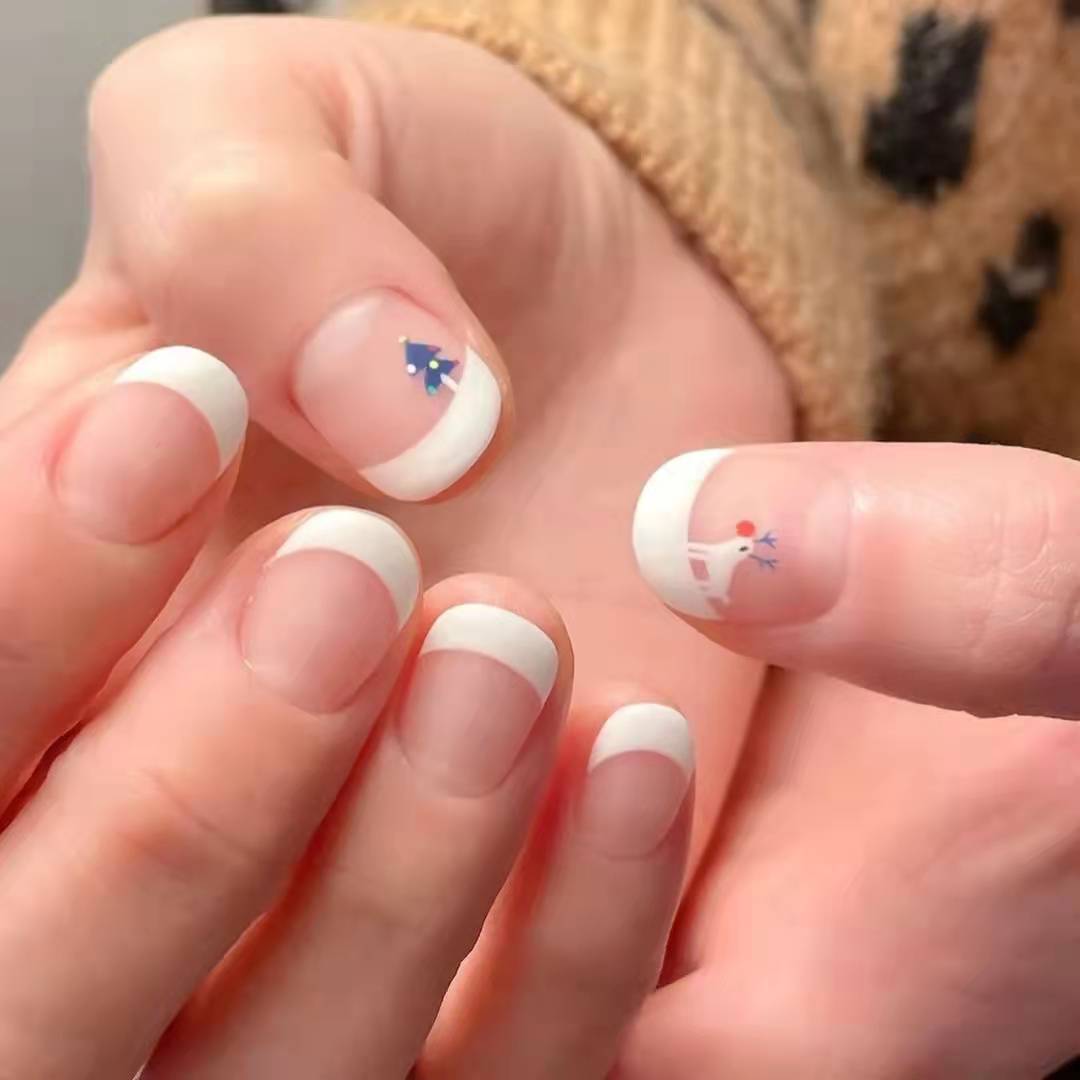 过年短指甲美甲图片大全,短指甲做长美甲疼吗