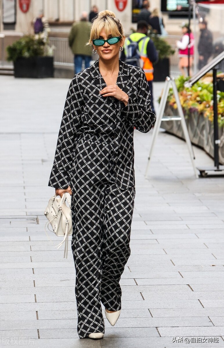 阿什利罗伯茨连体裤 (阿什利罗伯茨roberts)