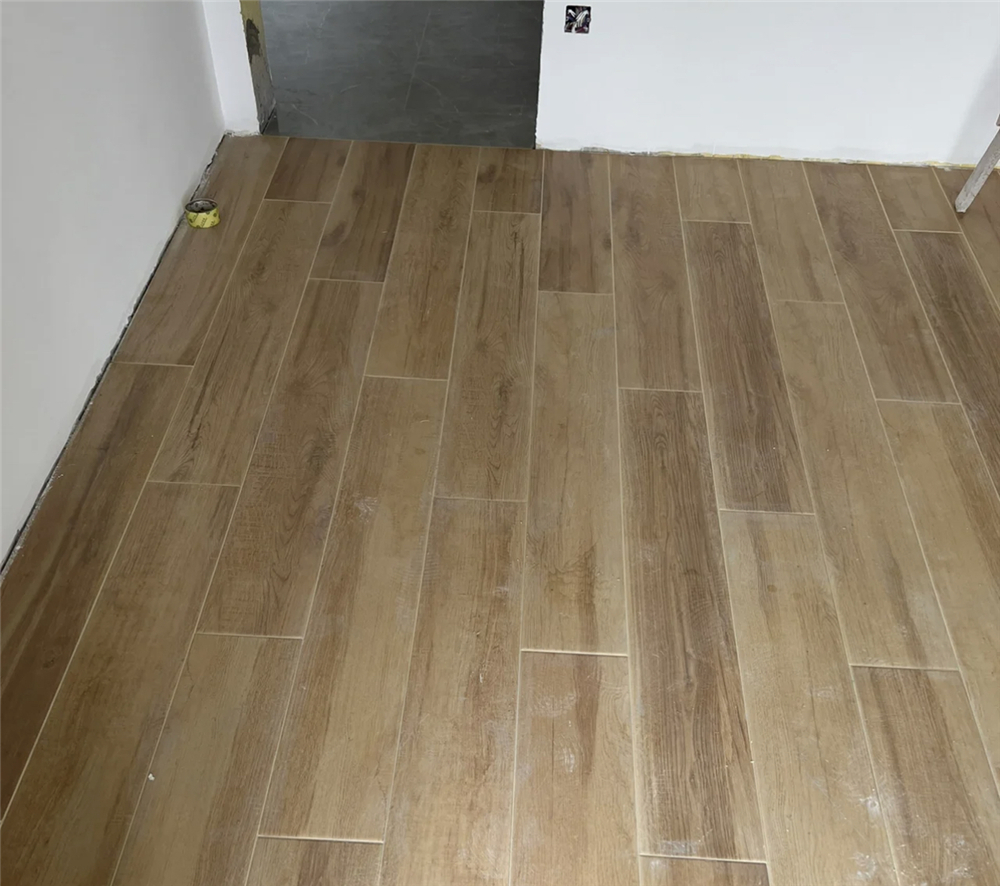 木纹砖到底怎么选,木纹砖为什么不建议铺