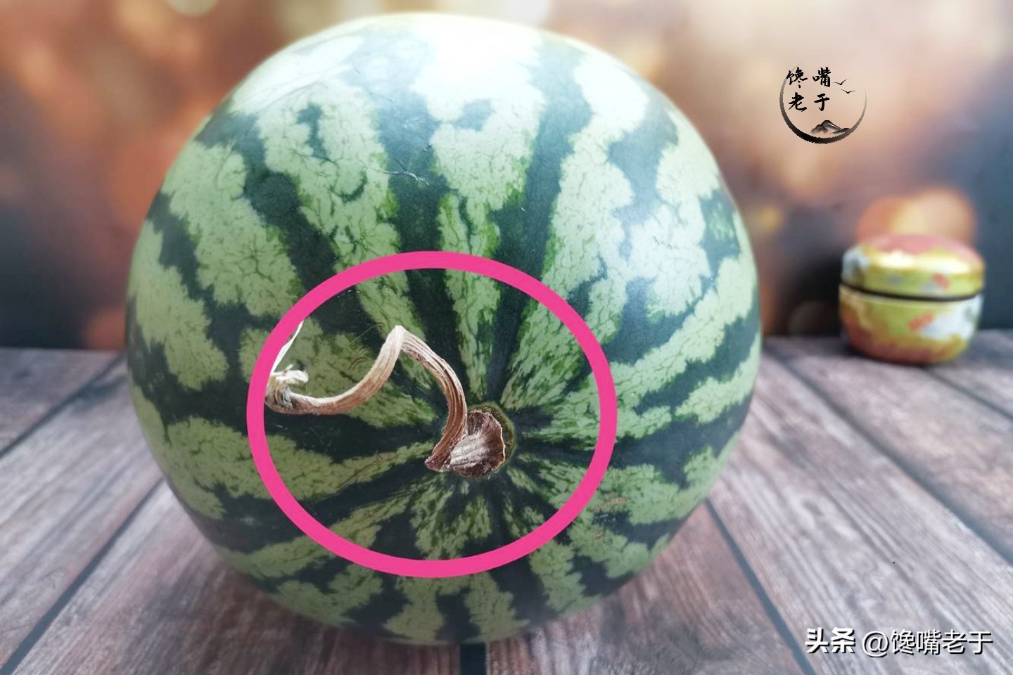 夏天买西瓜别只会拍教你3招,买西瓜要注意的几个点