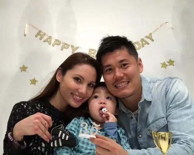 日本国足太太团,国足太太团美照