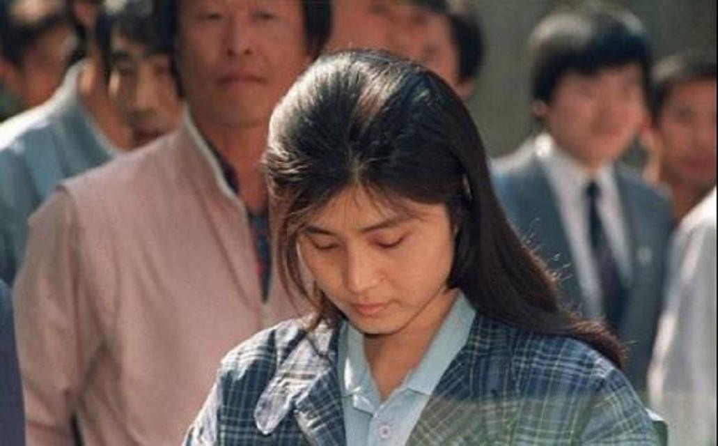 朝鲜美女间谍:用收音机夺走115条人命，晚年却被韩总统特赦