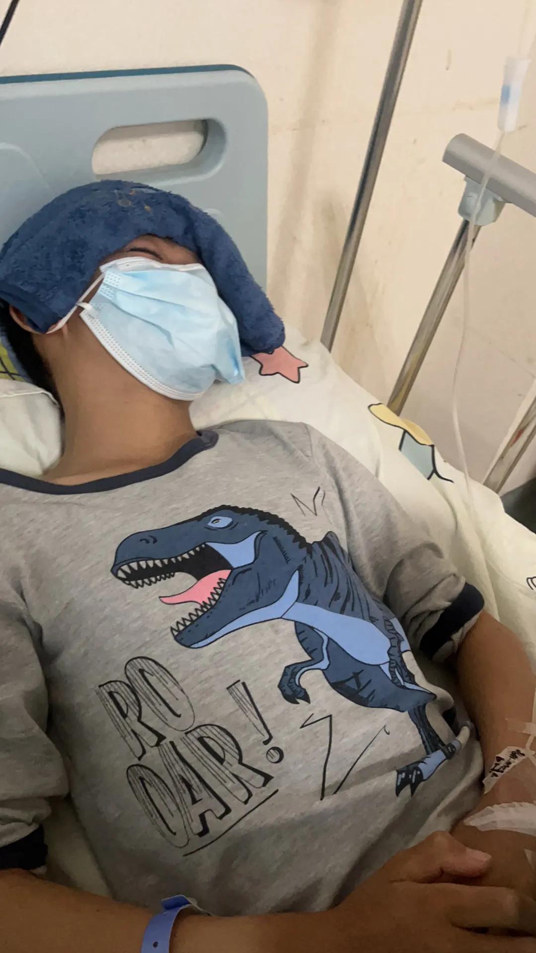 孩子高烧不退怎么办支原体阳性,儿童支原体肺炎持续高烧怎么办