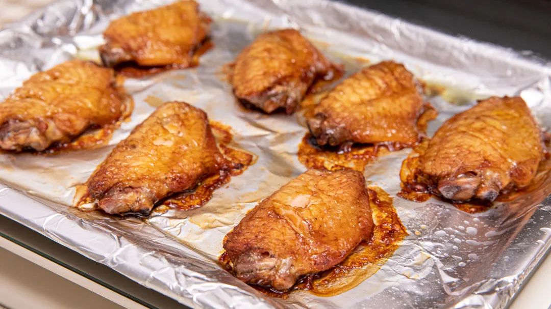 微波炉作为厨房中不可或缺的电器,厨房电器微波炉实用吗