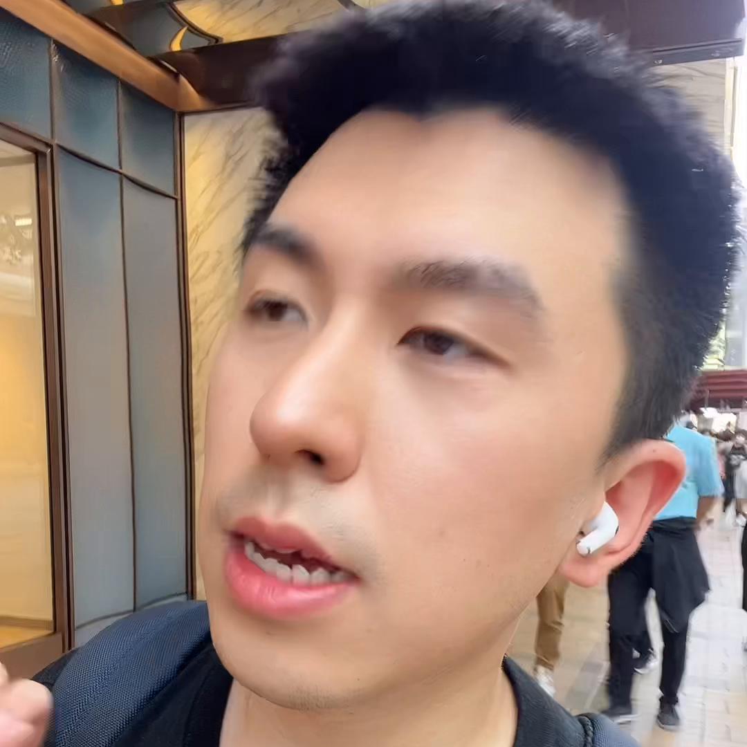 在香港买哪类奢侈品最便宜,香港免税奢侈品价格对比