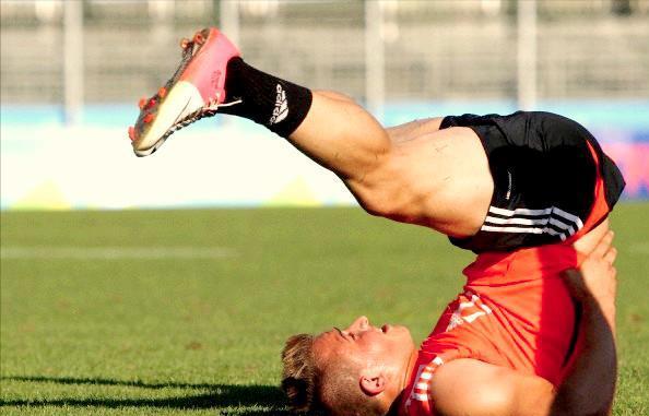 大腿最粗的足球运动员,大腿极其强壮的十大足球运动员