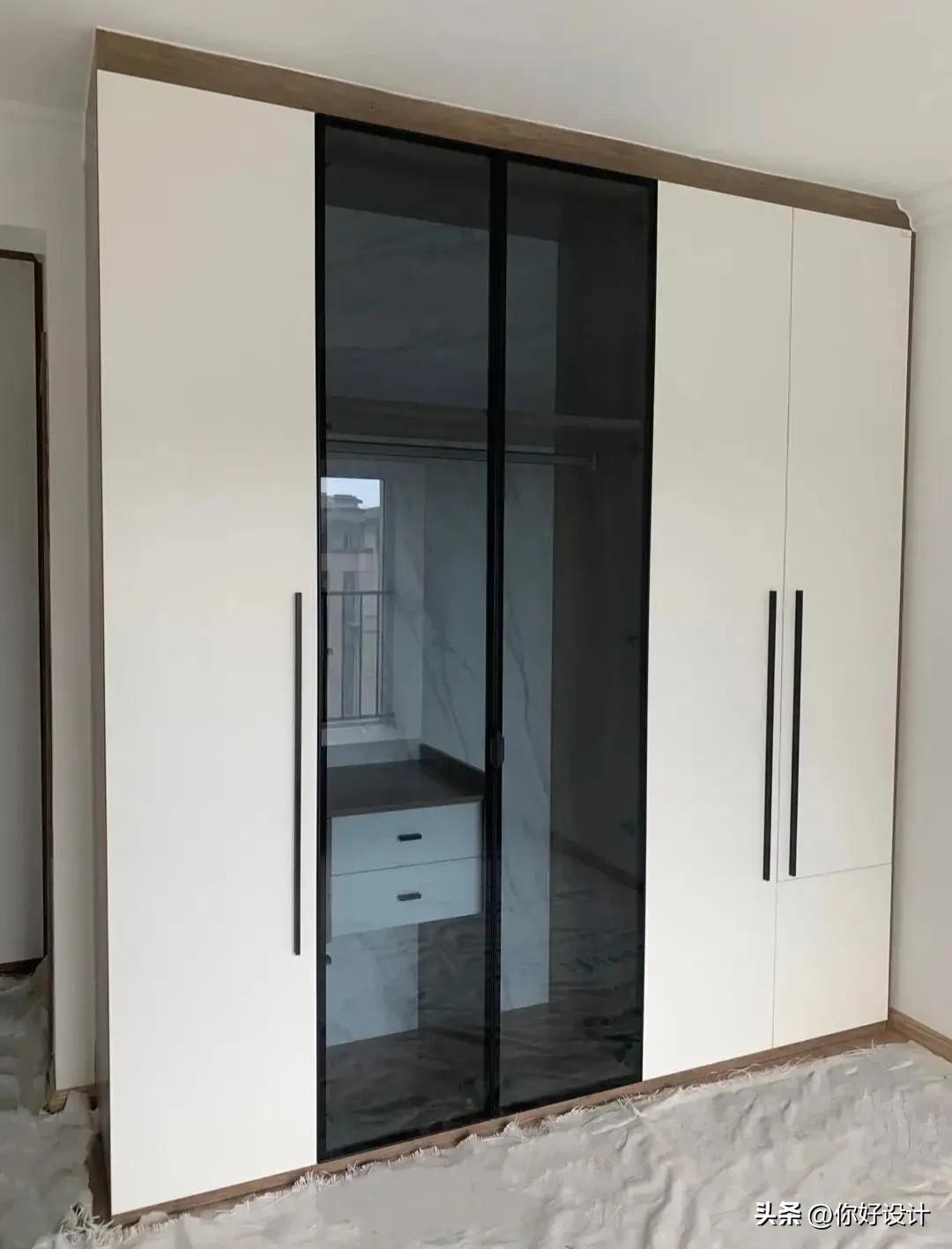 三十厘米宽的衣柜推荐,三十款卧室高颜值衣柜案例