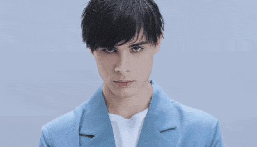 上课衣服穿反怎么办,上课忘记穿裤子该怎么办