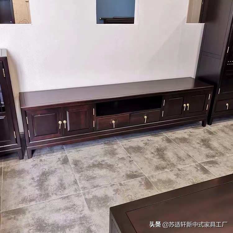 新中式储物定制电视柜,小户型客厅新中式电视柜摆放效果