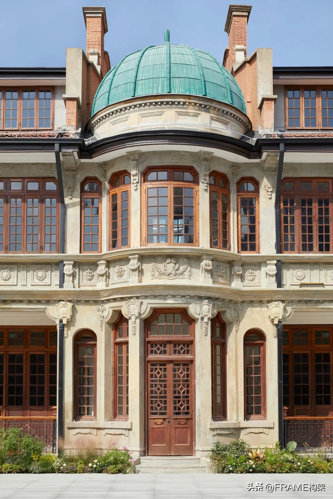 最近兴起家居品牌,家居市场吹起高端风洋品牌成新宠