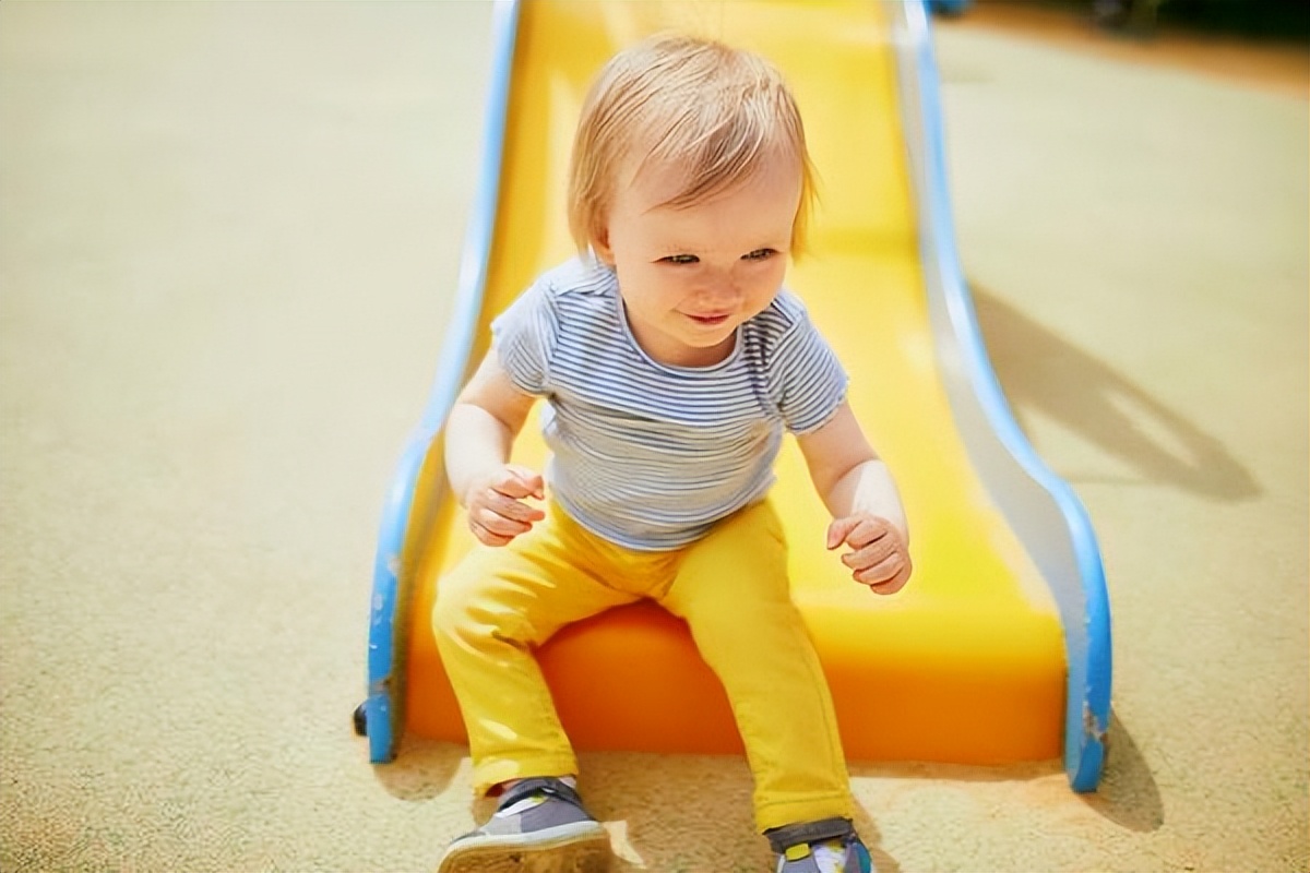 天气渐凉孩子爱生病怎么办,忽冷忽热的天气孩子容易生病
