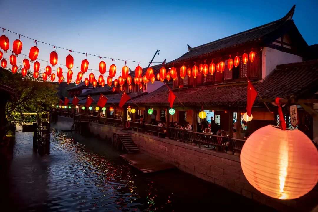 “老鼠爱大米”本周六空降象山影视城大宋奇妙夜