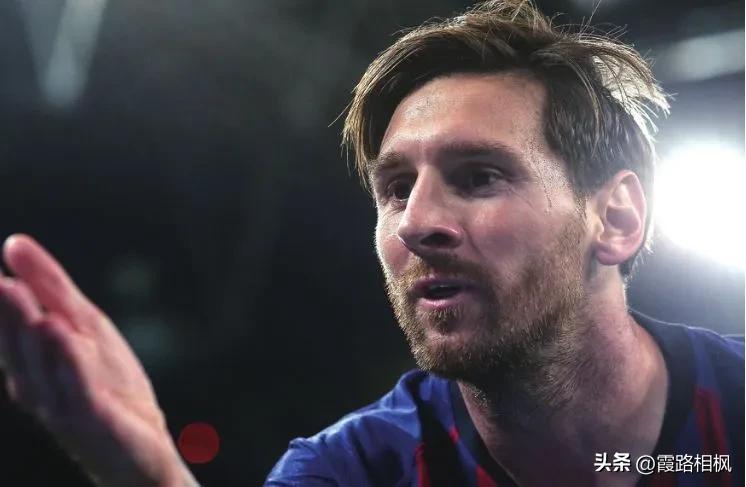 21世纪体坛第一人梅西,梅西加冕球王马拉多纳