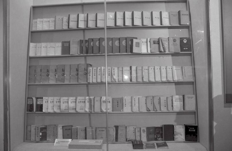 97年*小平邓**去世，大5岁的继母悲痛绝食，卓琳：您忘了他说的话吗