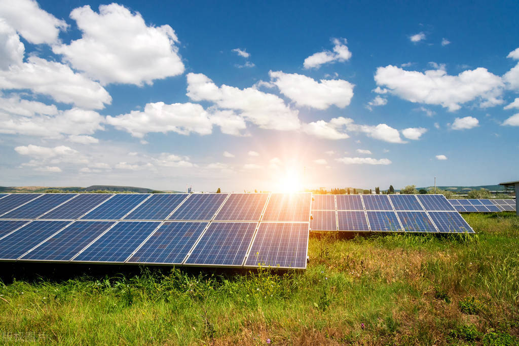 光伏组件的理论功率计算公式,光伏组件总功率计算