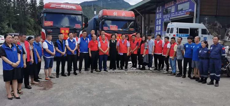 2021李靖年终总结《诗与公益、携手遂行