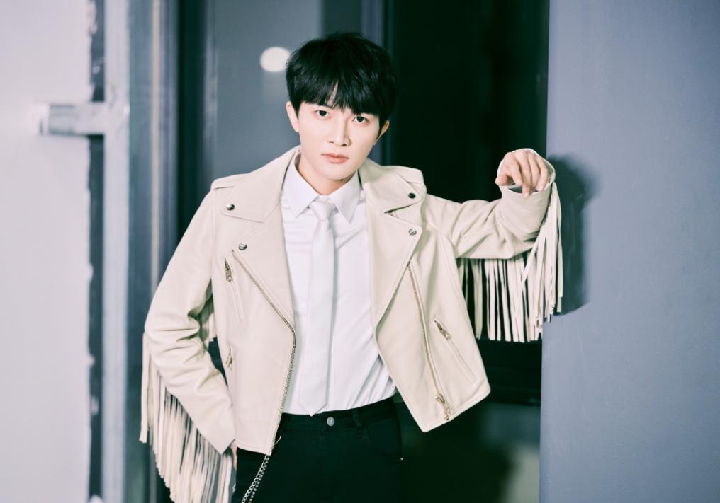 “夜晚还给好眠，美梦还给枕边”，周深新歌欢快好听，温暖治愈