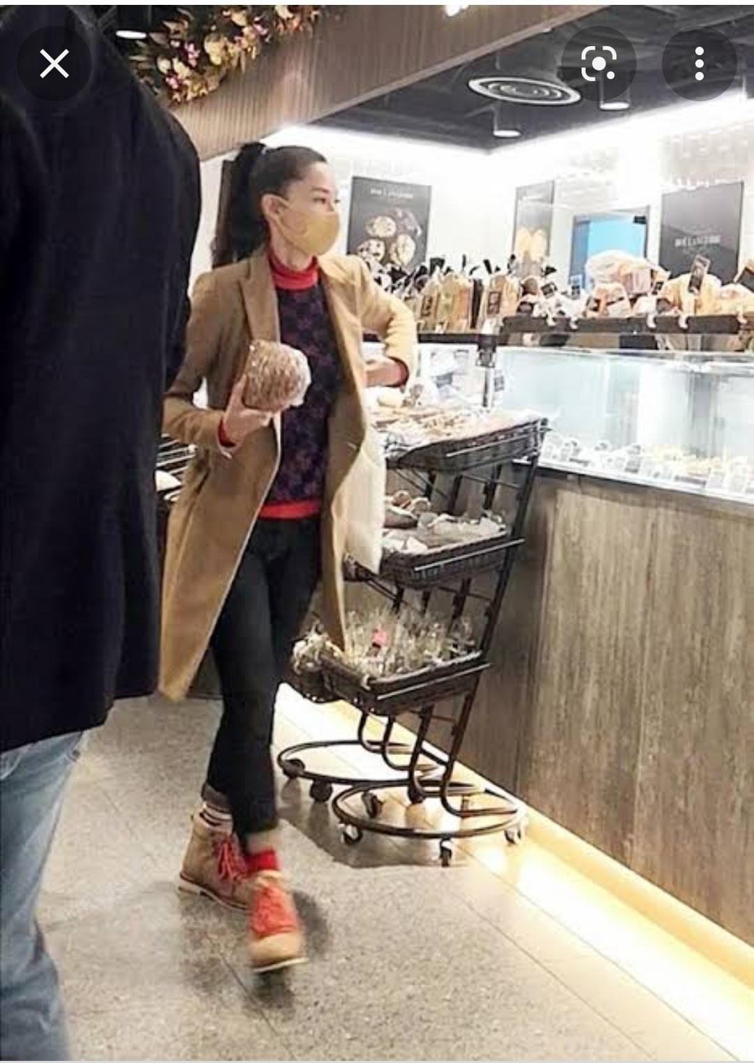 徐子珊为艺术奉献的作品,徐子珊做自己