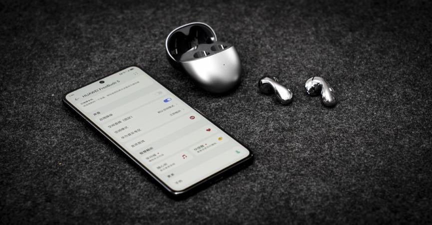 华为freebudsstudio对比boseqc35,华为freebuds5降噪评测