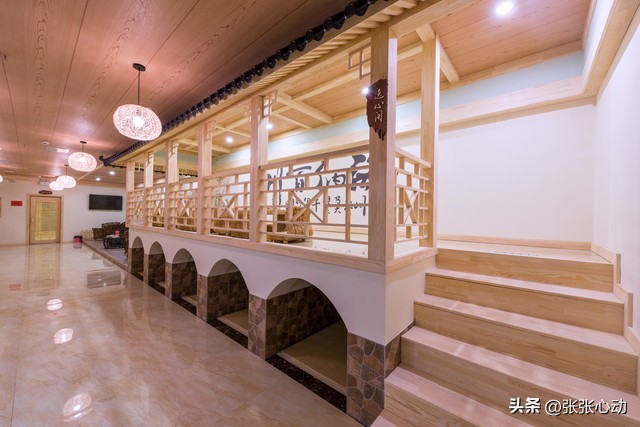 男子在洗浴中心遭艾滋病人猥亵,洗浴中心艾滋男事件