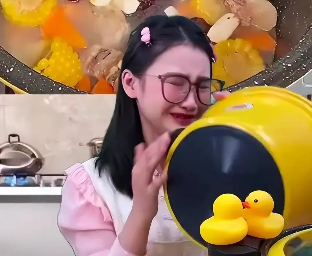 郑州女书记强势喊冤，新冠阳性撒泼不走？9分钟完整视频真相大白