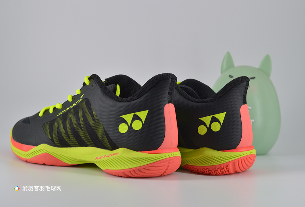 尤尼克斯林丹cfz二代,尤尼克斯cfz林丹