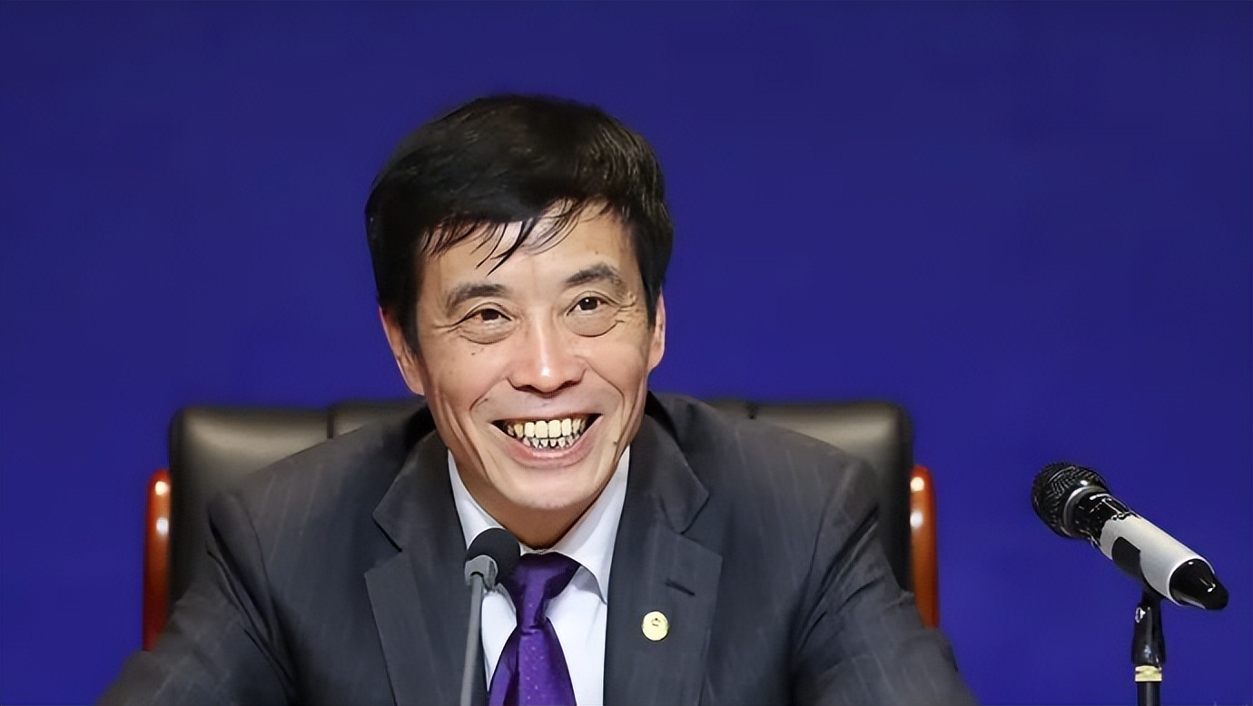 尹波|陈戌源“自评9分”是假新闻！足协公开辟谣不妨形成惯例