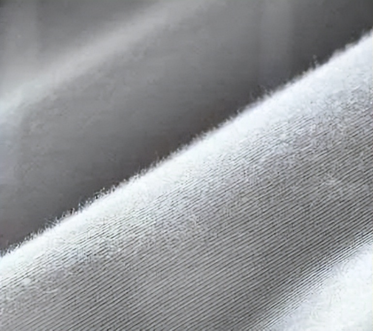 夏季衣服磨起球怎么处理,如何处理外套起球的衣服