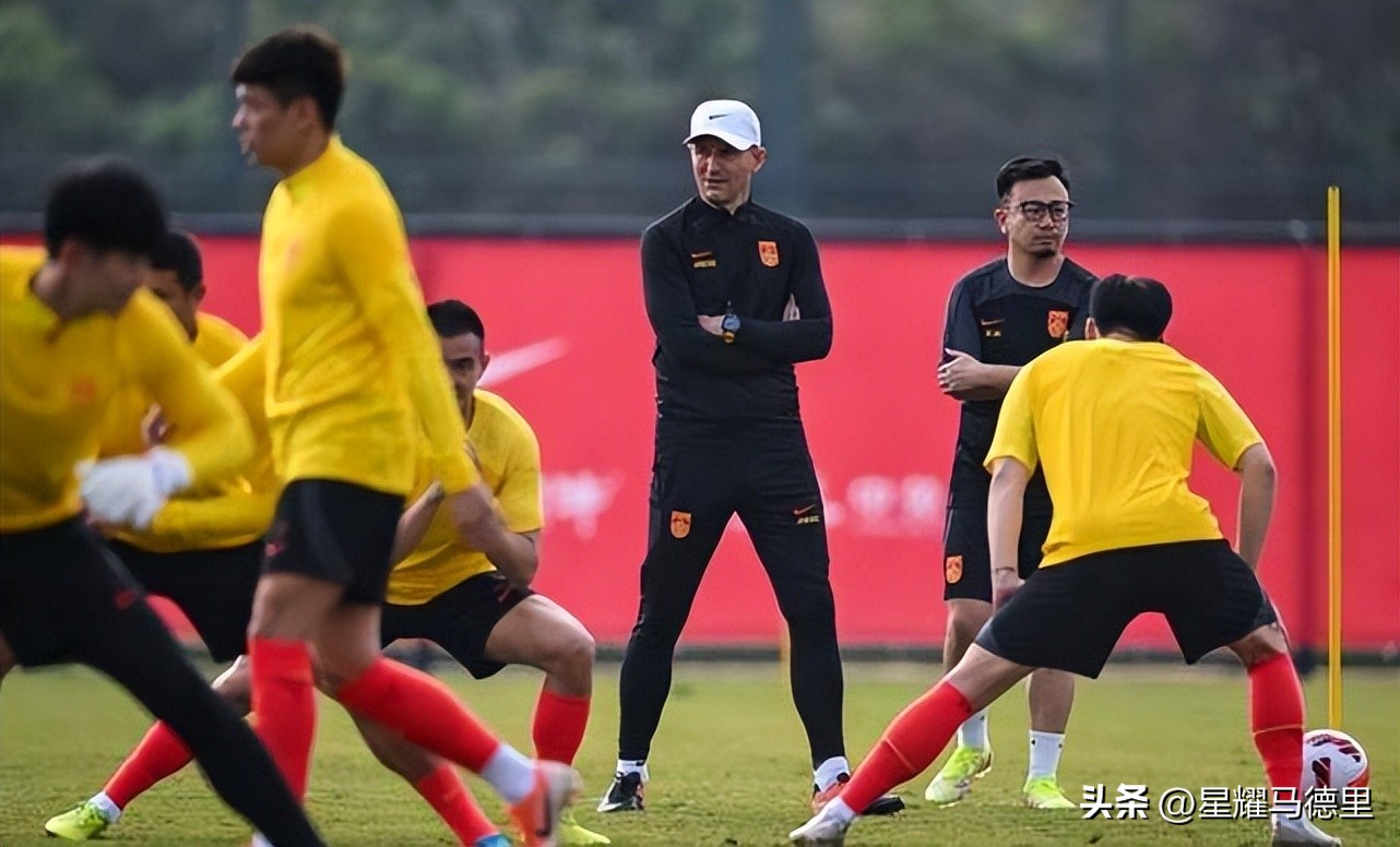 新西兰华人热情助阵国足！客队4区球票售罄，票价最贵342元仍抢光