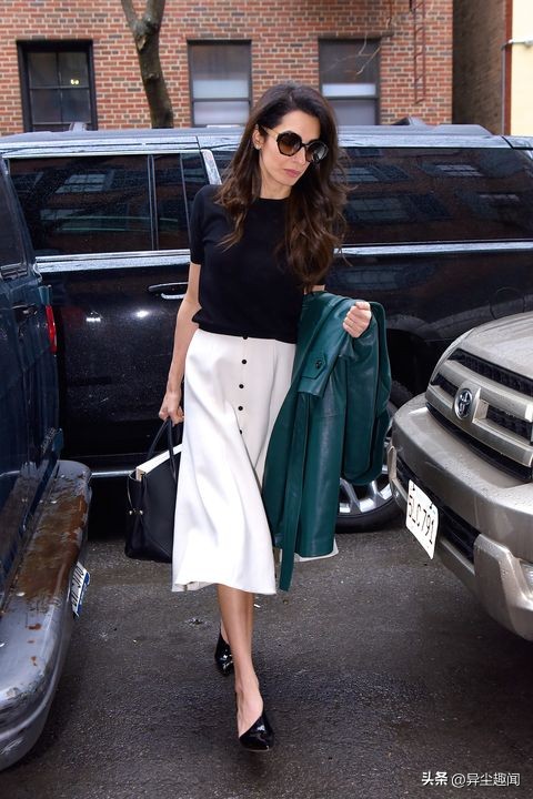 乔治克鲁尼与妻子阿迈勒,好莱坞巨星乔治克鲁尼老婆