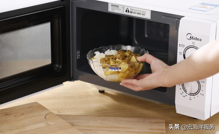 微波炉能烧烤羊肉串,微波炉和空气炸锅哪个实用