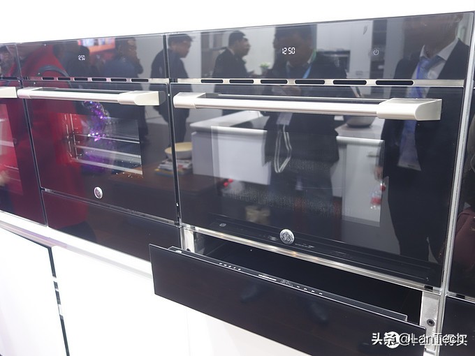 暴走两万步！海量图片带你游览2017年AWE家电展